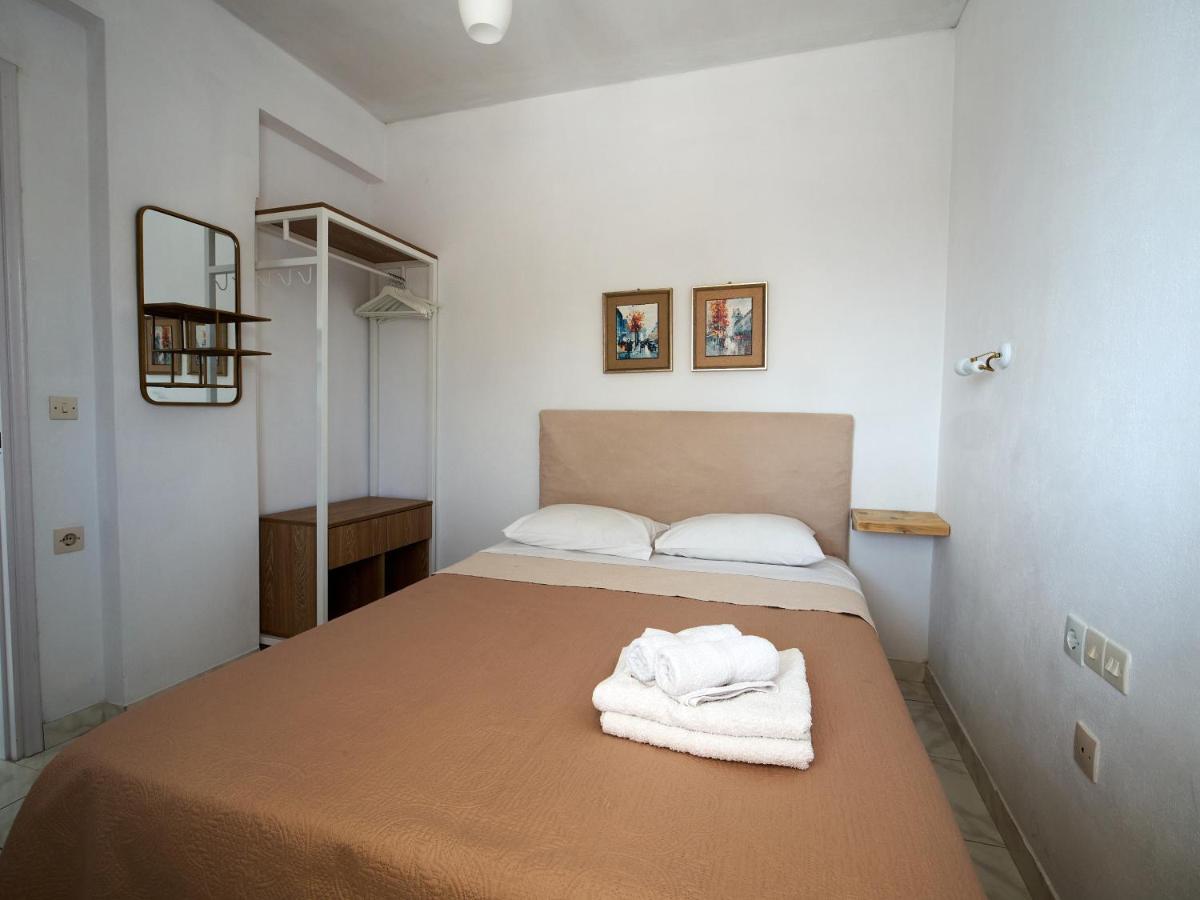 Theodora Apartment Patitiri  Luaran gambar